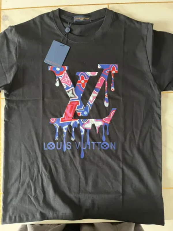 black lv tee v6