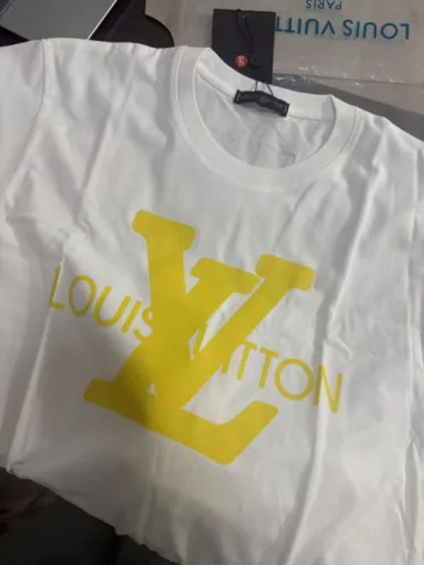 White lv tee v6