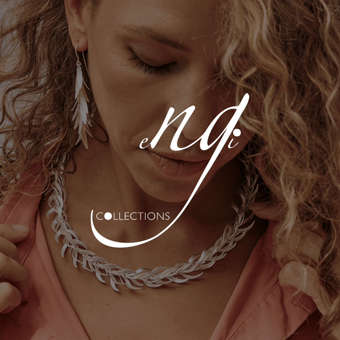 eNGi Collections sieraden zilveren ketting en oorbellen