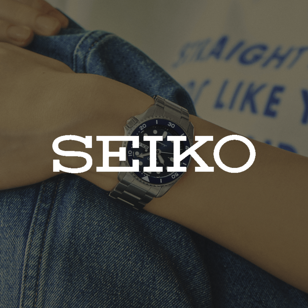 Zilveren SEIKO horloge met donkerblauwe wijzerplaat