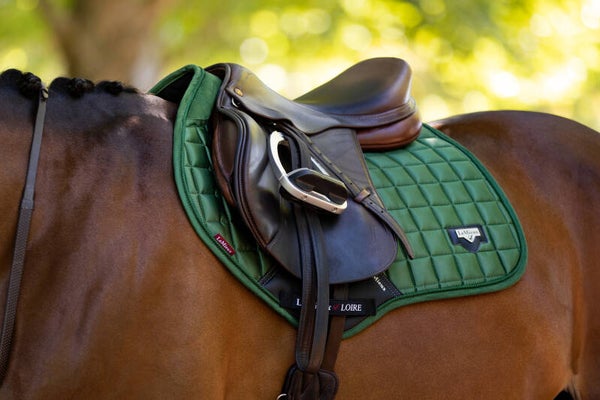 LeMieux Loire Classic Close Contact Square