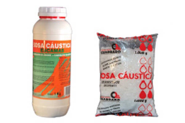 SOSA CAUSTICA ESCAMAS BOLSA CUADRADO 1 KG 901063