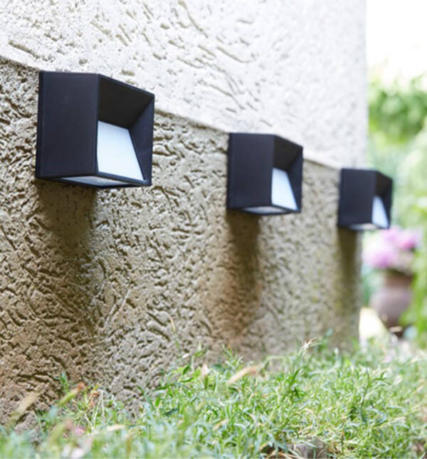 APLIQUE SOLAR GUIA SKYE LUZ BC SIMON 15 LUMENS IL301090