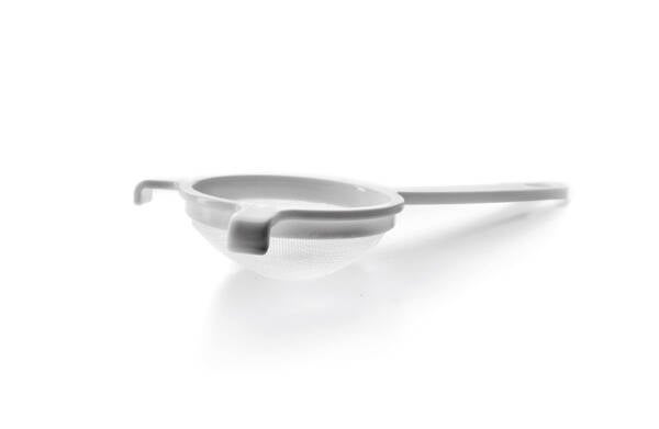 COLADOR 1/2 BOLA M/PLASTICO IBILI 14 CM 734314