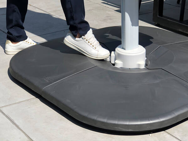 PIE PARASOL PP/HORMIGON ANTRACITA TUOZI 26 KG IB00015