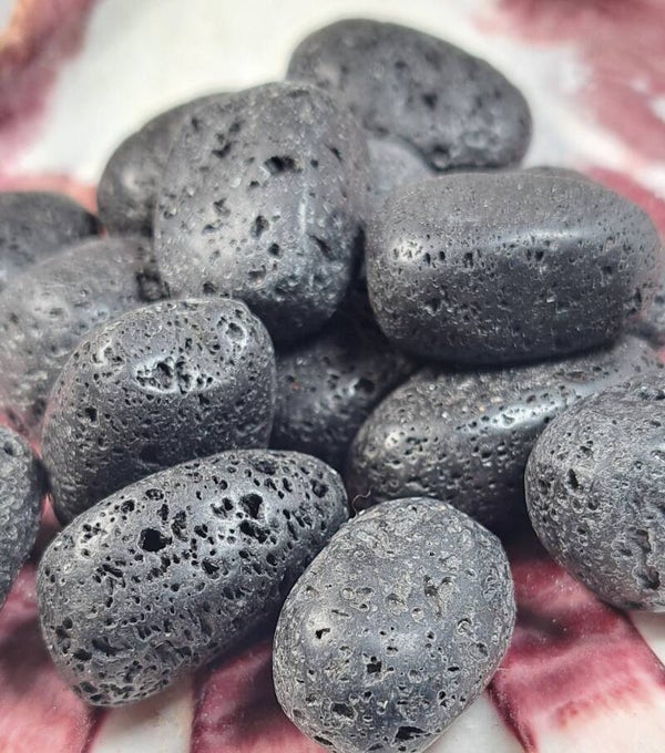 PIERRE DE LAVE Pierre roulée