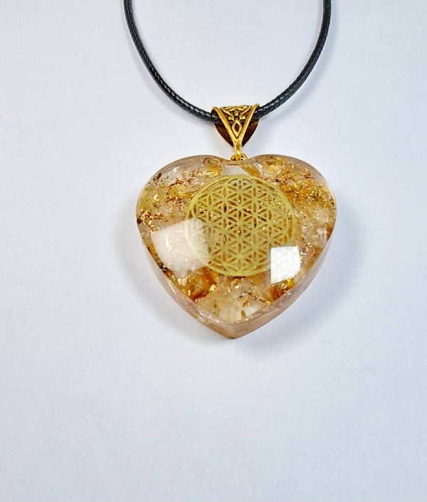 Pendentif ORGONITE Fleur de vie Coeur