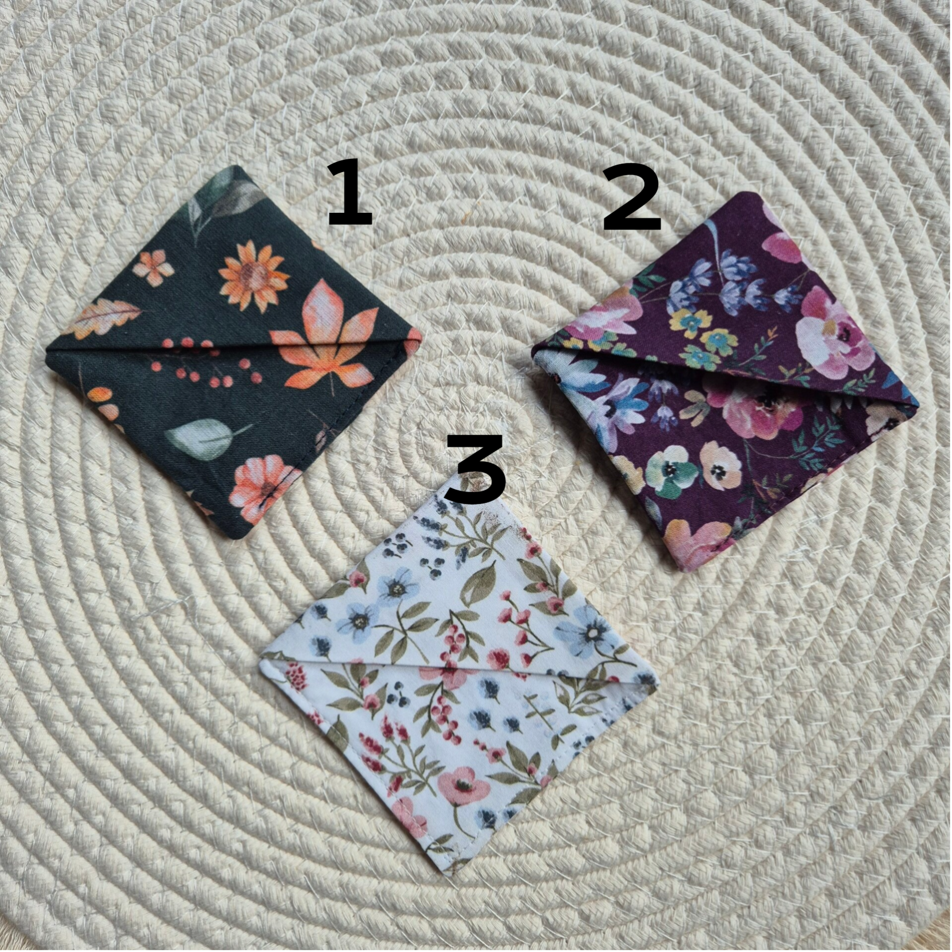 Boekenlegger in bloemen printjes