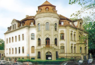 Bild oben: Die ehemalige Villa Kohn in der Campestraße, Fotografie 1995 (Geschichte Für Alle e.V.)