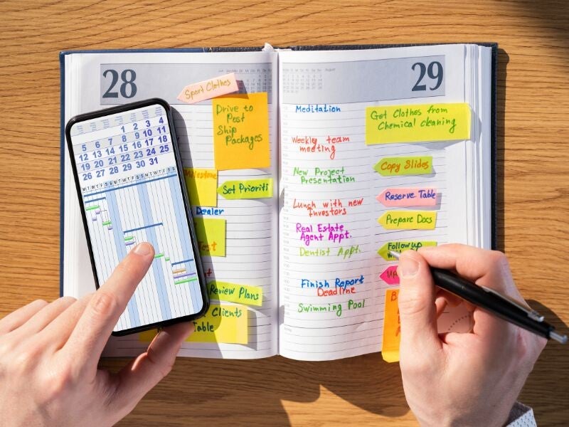 un agenda d'entpreneur trop plein
