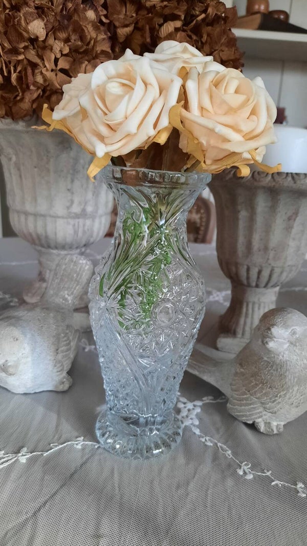 Solid Flora Glass Vase