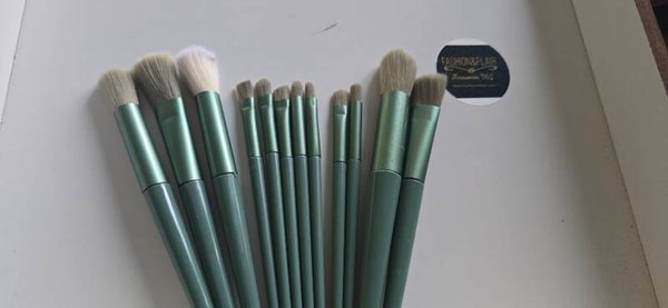 13-delige Make-up Kwastenset – Groen & Crèmetip
