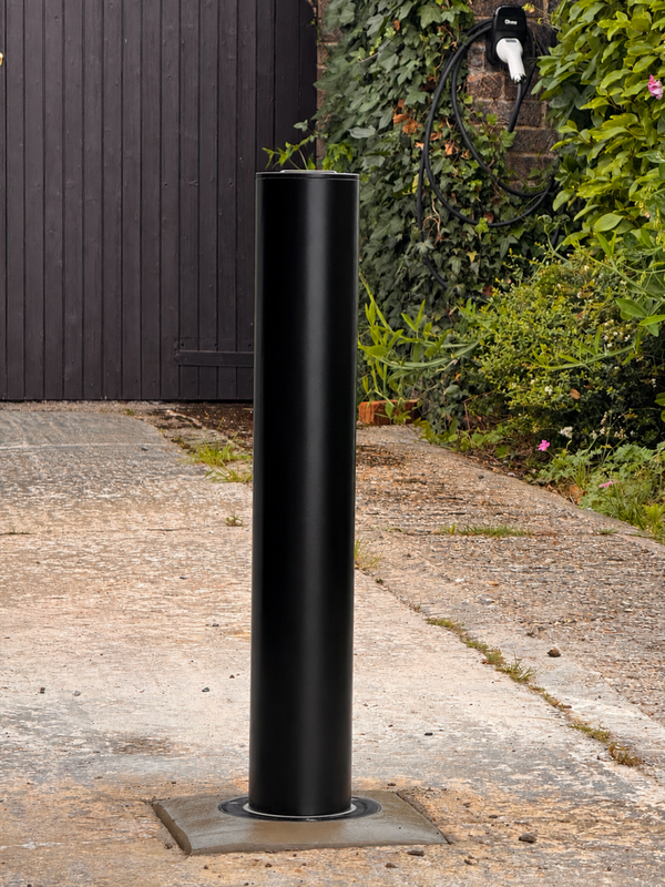 Titan Telescopic Bollard