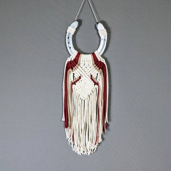 Hufeisen Makramee Vintage Wandbehang „Beatriz“