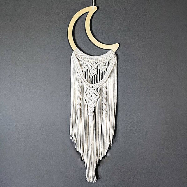Makramee Mond Traumfänger „Hila“