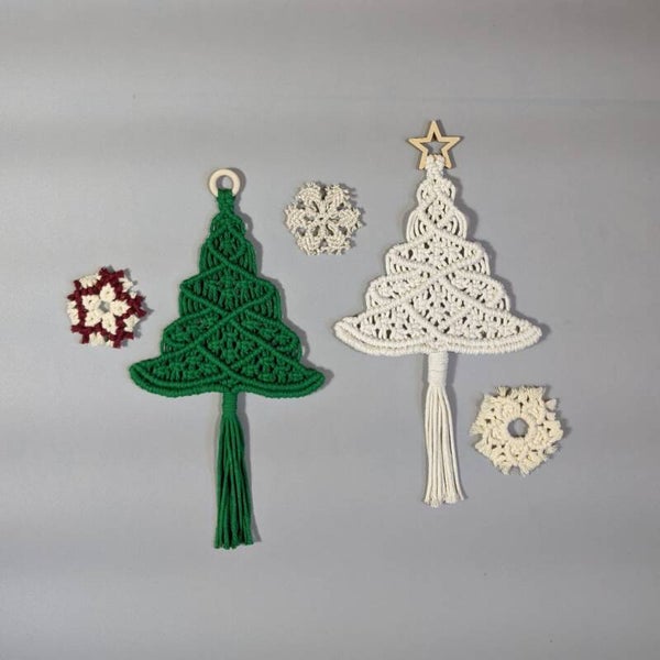 Makramee Weihnachtsbaum – Tannenbaum in Wunschfarbe „Lucia“