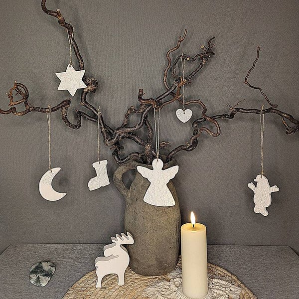 Weihnachtsanhänger - Ton Figuren - Winterdeko „Elouan“