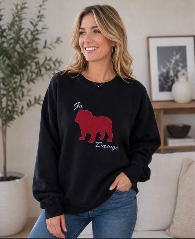 Black Unisex "GO Dawgs" Sweatshirt - LARGE