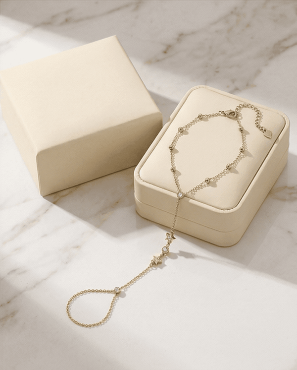 Golden Star Hand Chain – Esclava de Mano Dorada