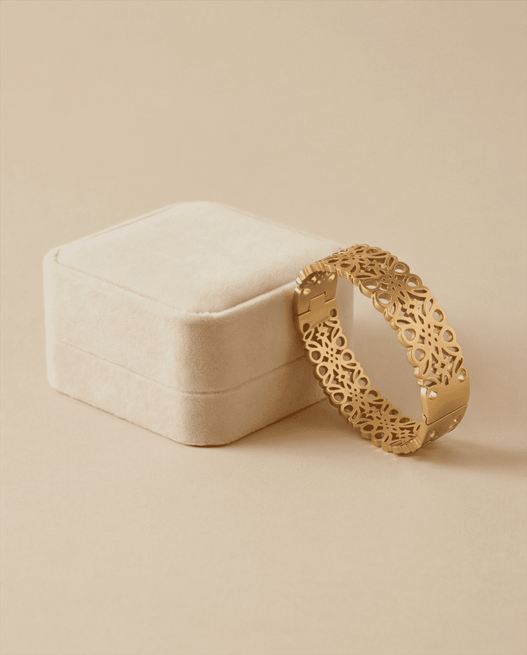 Brazalete Elaria – La belleza que nace del misterio