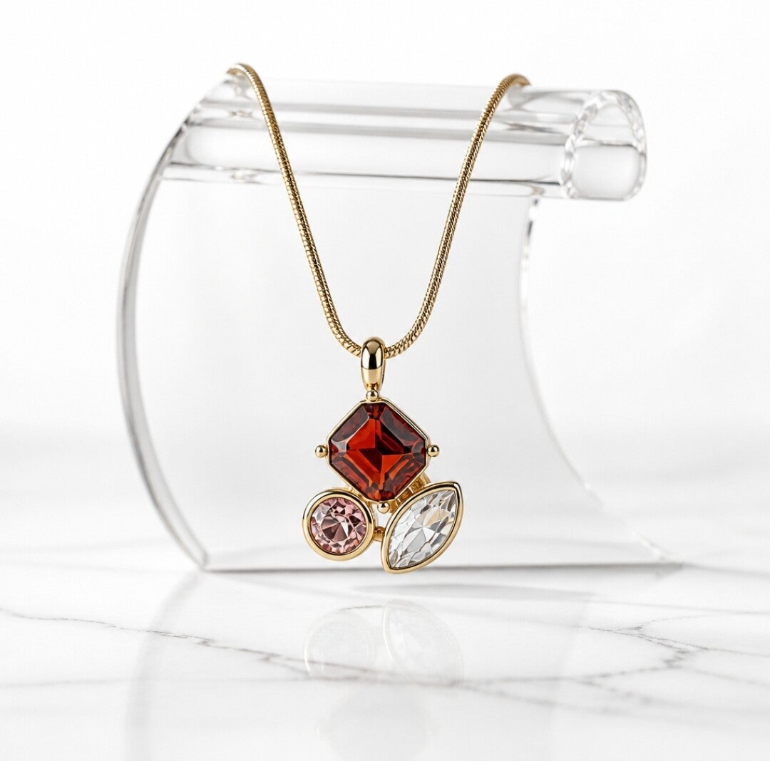 Collar Ambarina Luxury – Acero Quirúrgico con Cristales Premium