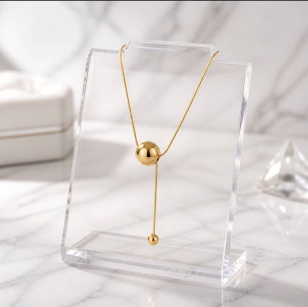 Collar Corbata Golden Sphere – Acero Quirúrgico Chapado en Oro 18Klt