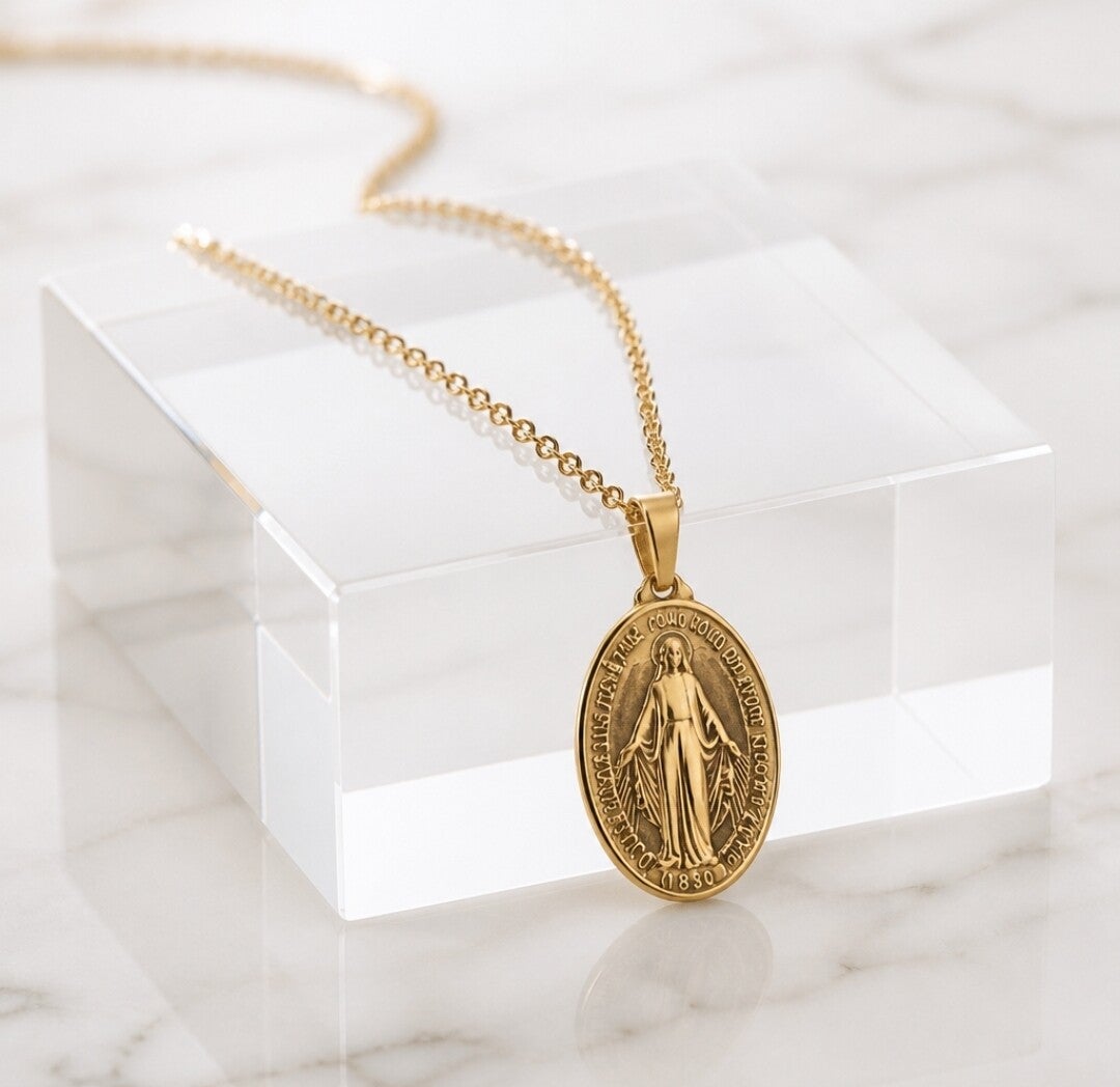 Collar Medalla Milagrosa – Acero Quirúrgico Chapado en Oro 18Klt