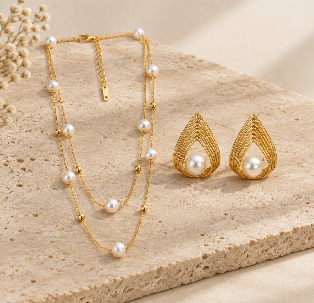 Conjunto de Collar Doble Capa y Pendientes de Gota con Perlas y Chapado en Oro 18K