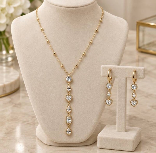 Conjunto Diamond Luxury – Collar Estilo Corbata y Pendientes Largos en Acero Quirúrgico y Oro 18Klt