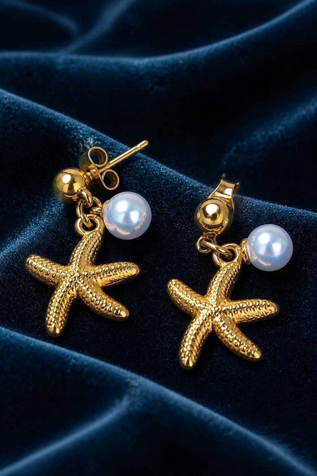 Pendientes Estrella de Mar con Perlas – Elegancia playera en oro