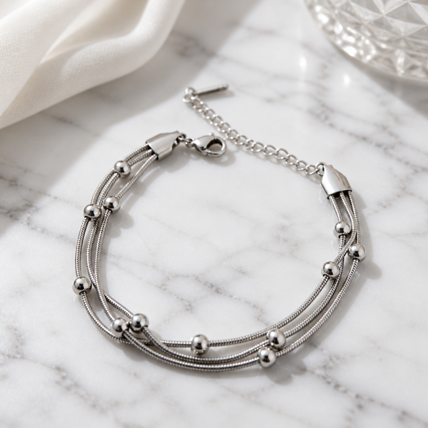 Pulsera Multicapa de Tres Hilos con Esferas – Acero 316L