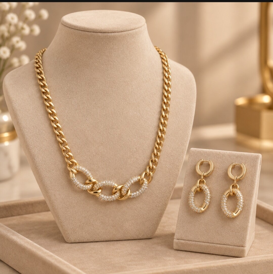 Set Collar Eslabones Pavé y Pendientes Aros Oro Acero Quirúrgico