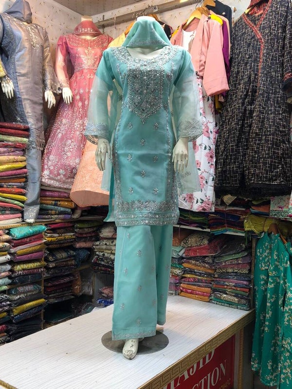 MAJID Collection  Reshmi