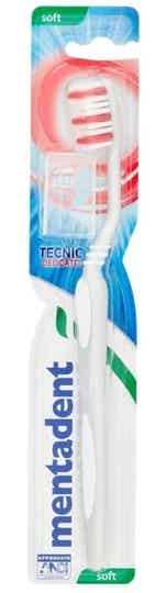 Mentadent Spazzolino Soft Delicato su smalto e gengive