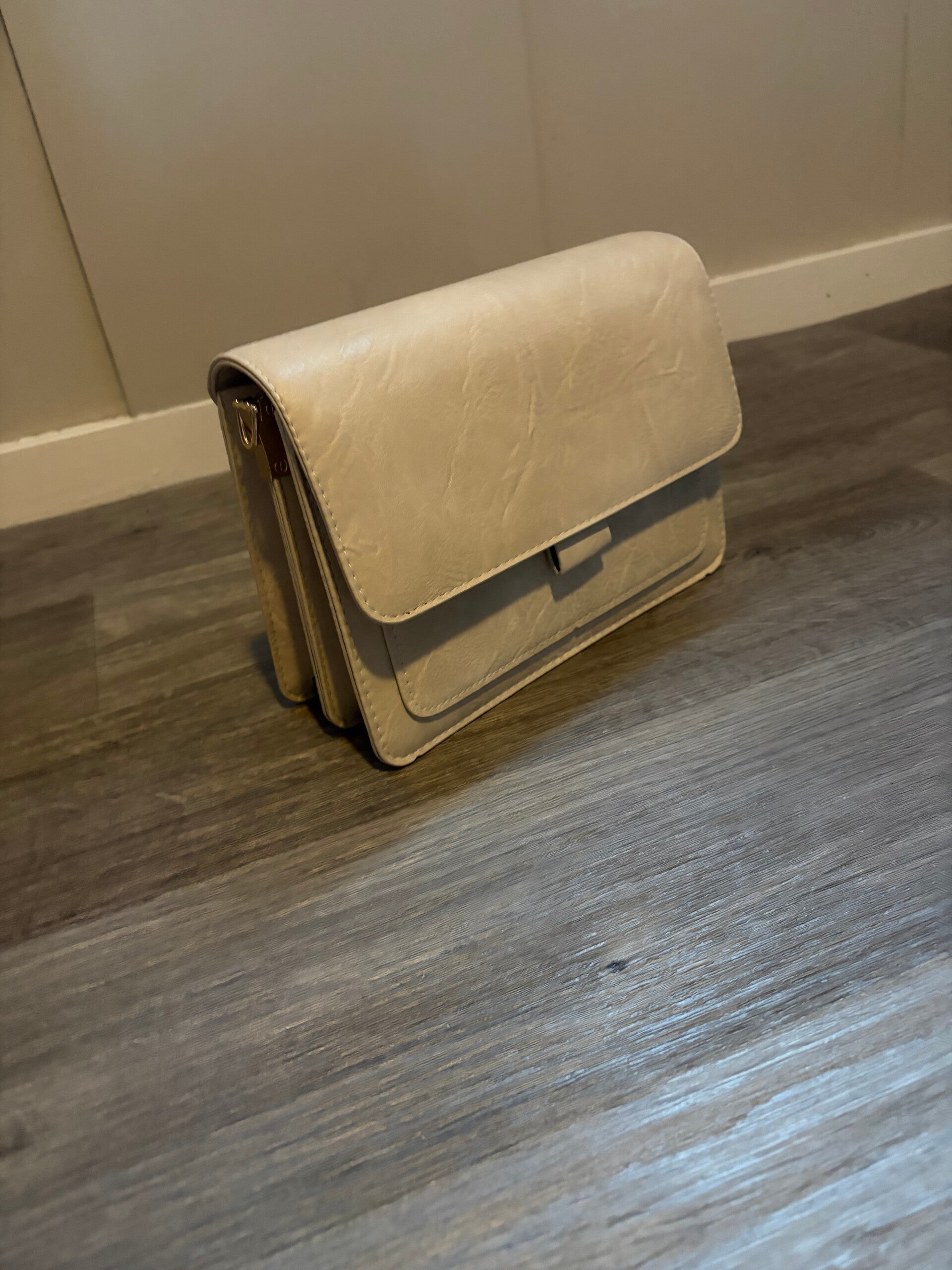 Crossbody bag créme