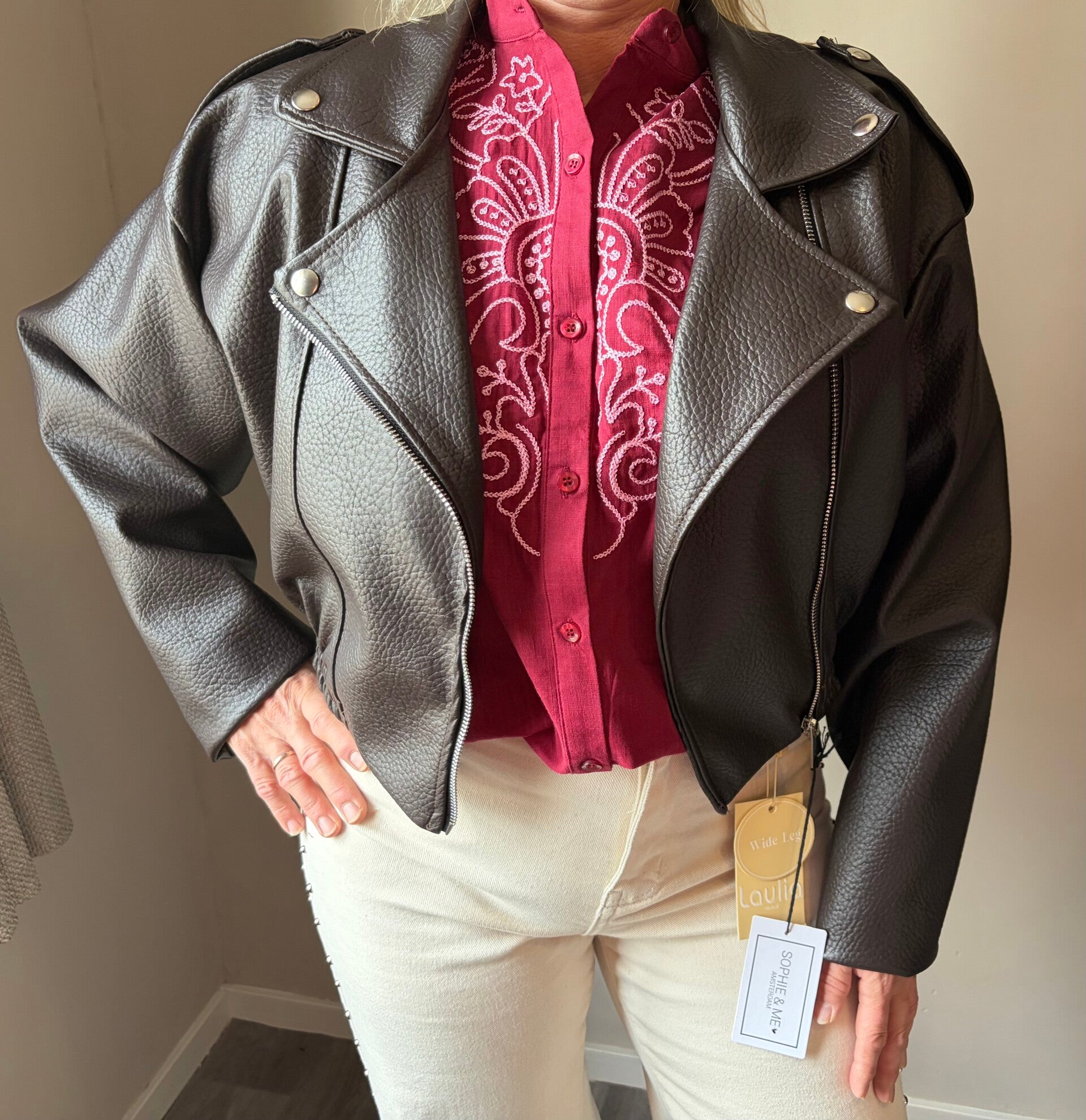 Leather jacket bruin