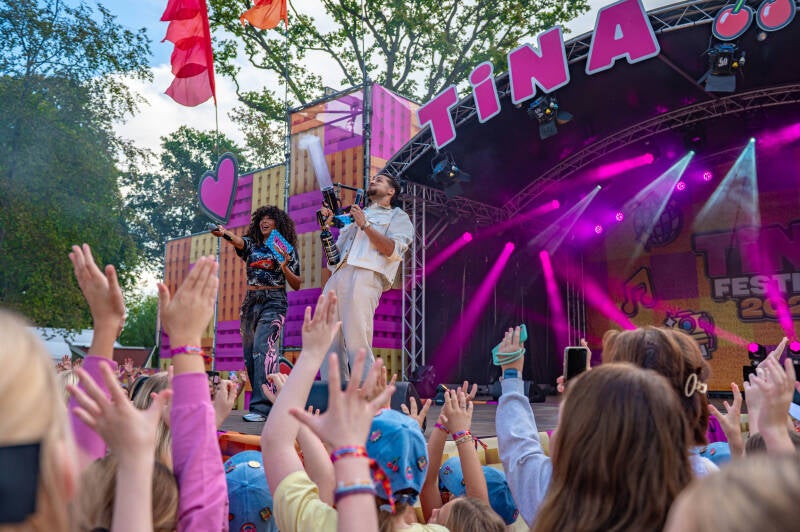 tinafestival_brittanyschaap-129-van-2850-standard-2piifi.jpg