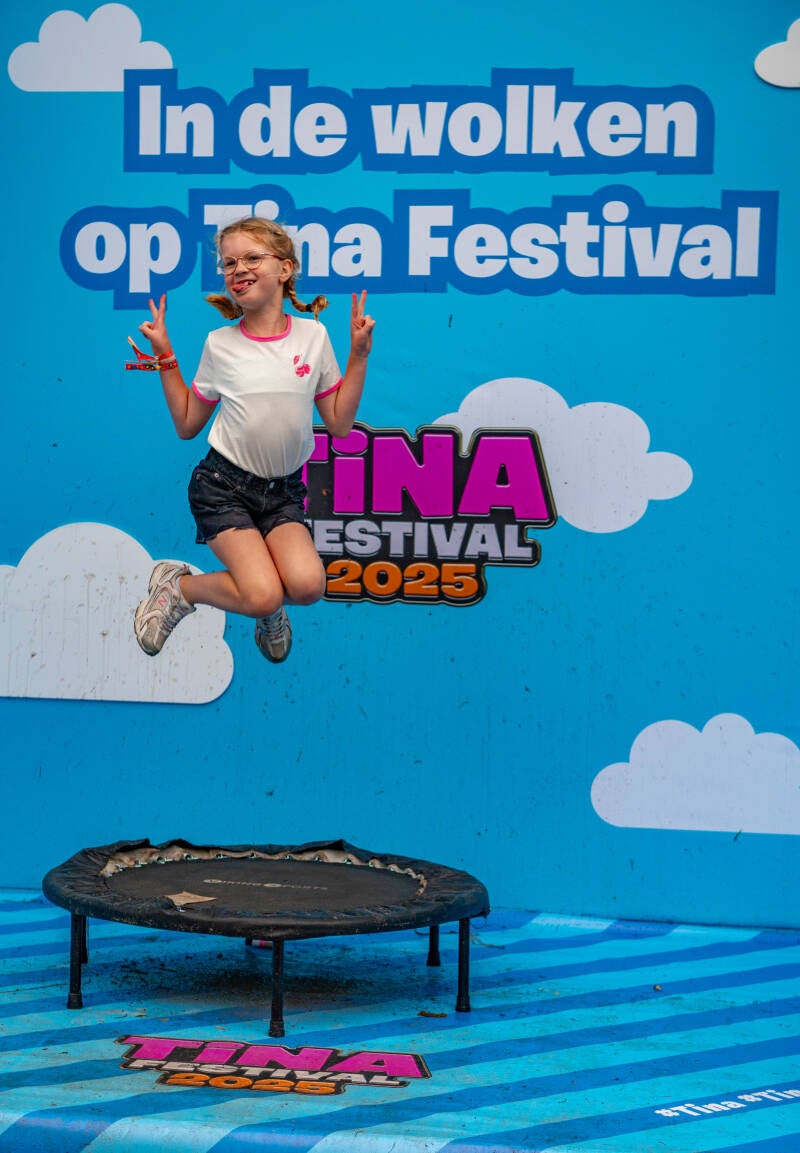 tinafestival_brittanyschaap-2582-van-2850-standard-wlwvaa.jpg