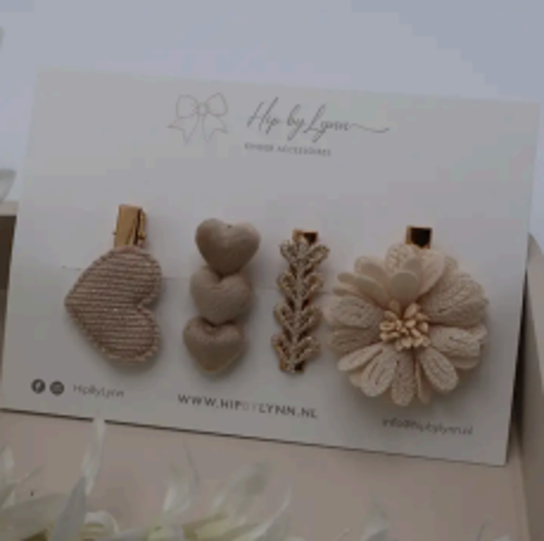 Haarspeldjes beige Flower goud