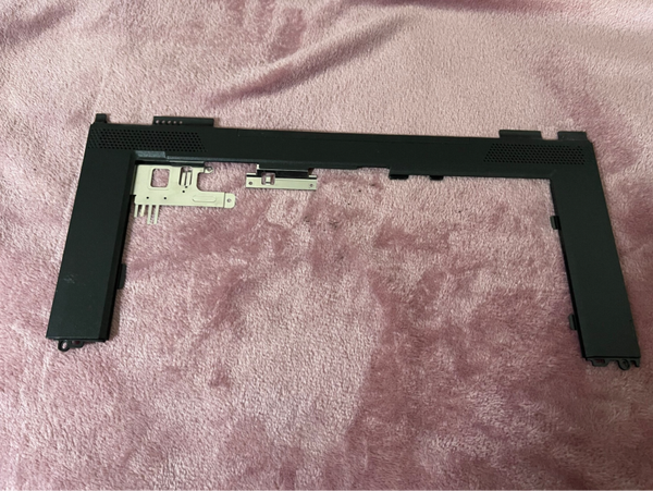 T500 Tastaturumrandung / Lautsprecherabdeckung Lünette
