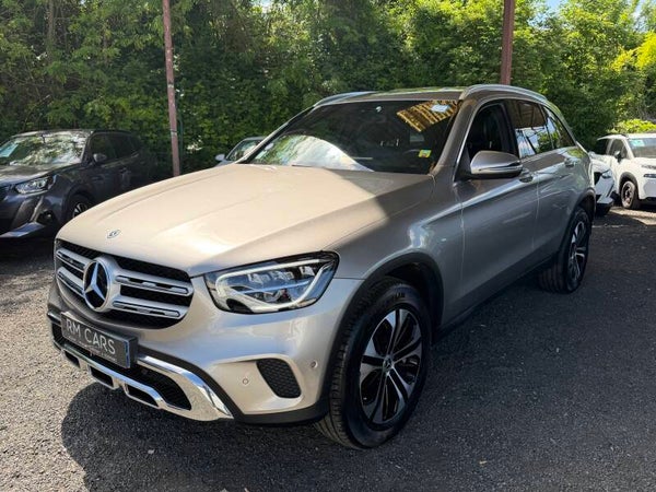 MERCEDES GLC BUSINESS 300 e 9G-Tronic 4Matic Business Line