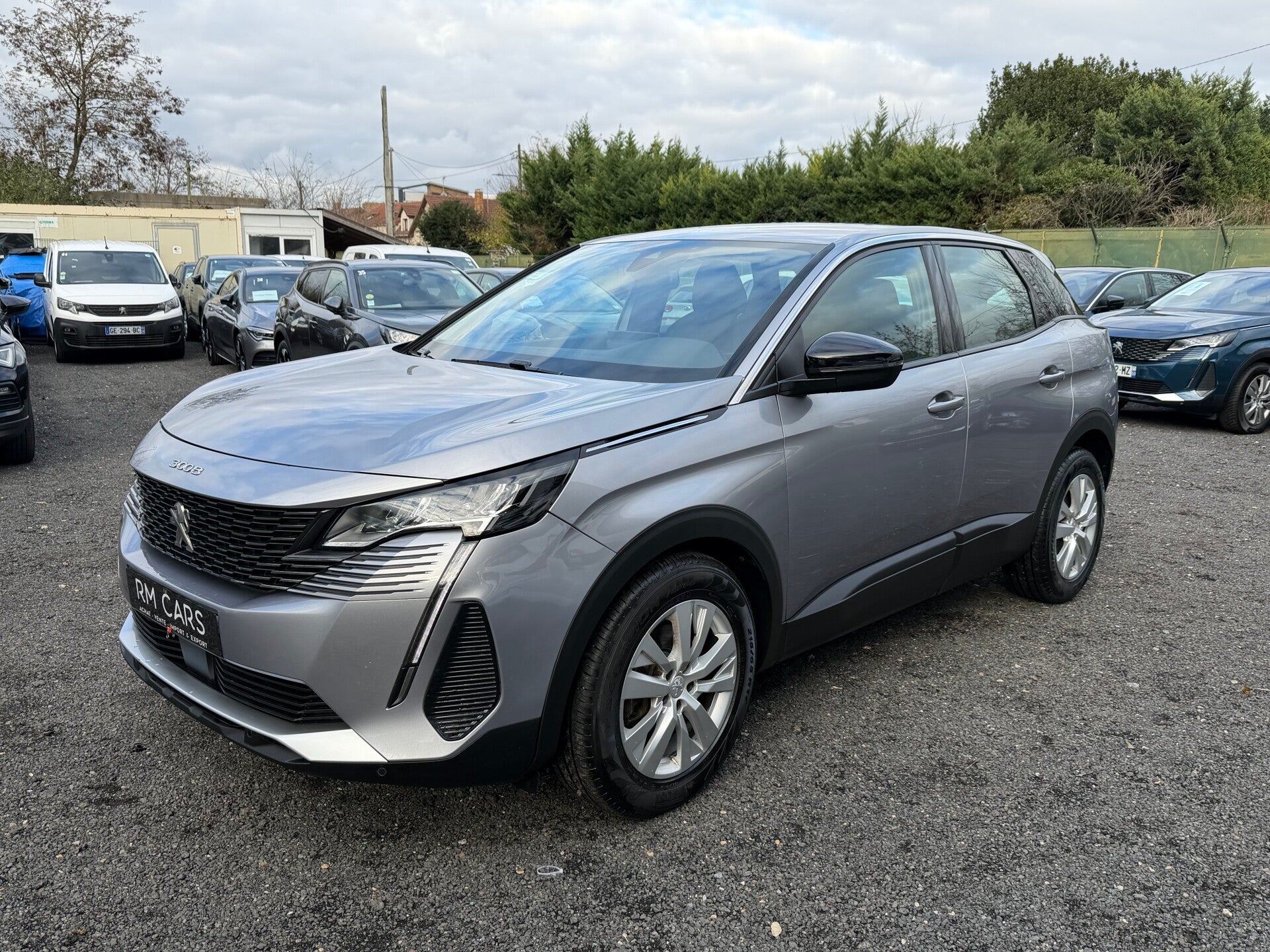 PEUGEOT 3008 BUSINESS BlueHDi 130ch S&S EAT8 Active Business