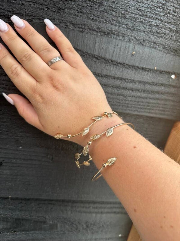 One Size Statement Armband
