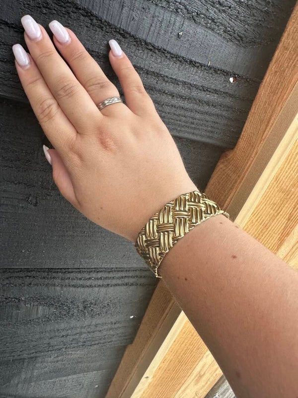 One Size Statement Armband Weave