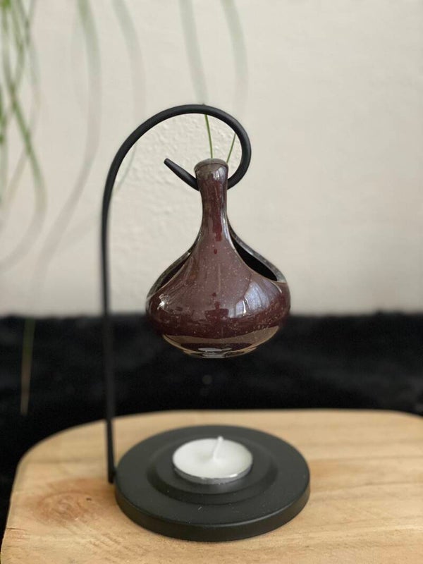 Wax-, oliebrander druppel rood-bruin