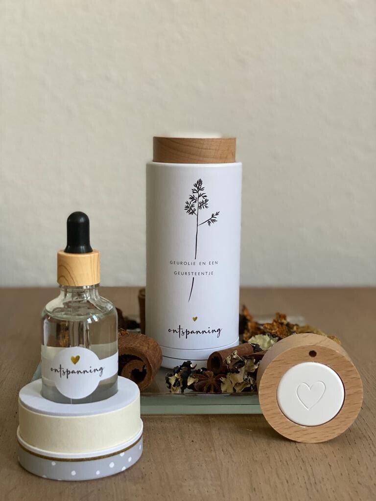 geursteen en geurolie - takje (blanco)