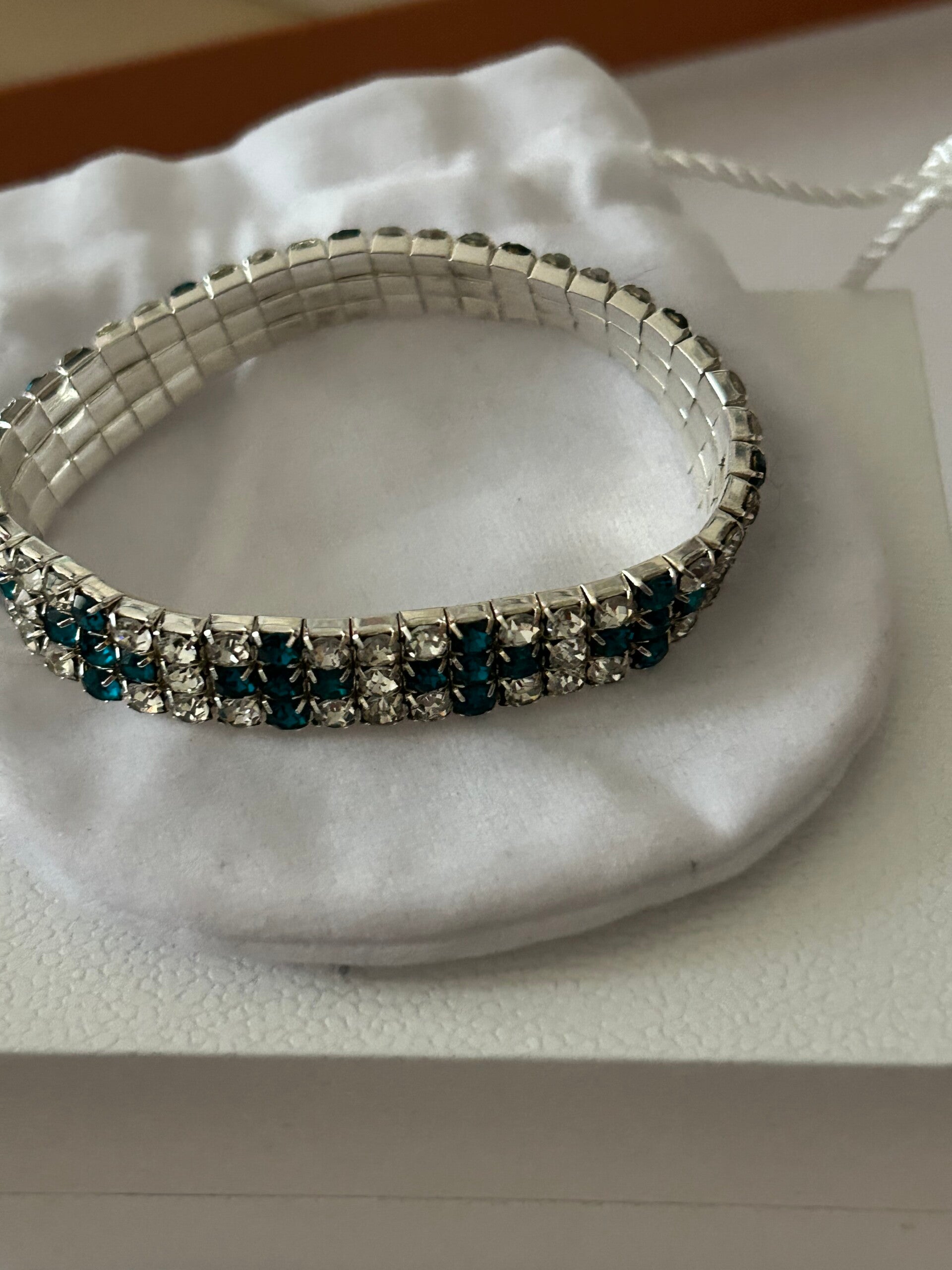 Elegant bracelet