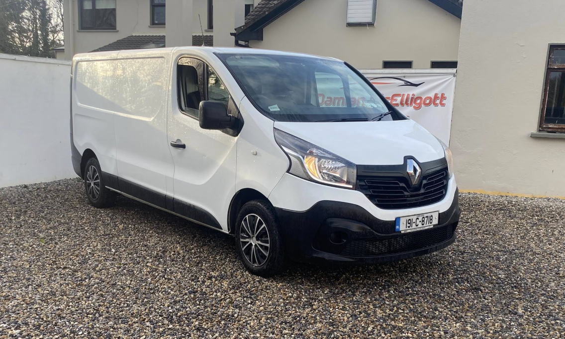 2019 RENAULT TRAFIC