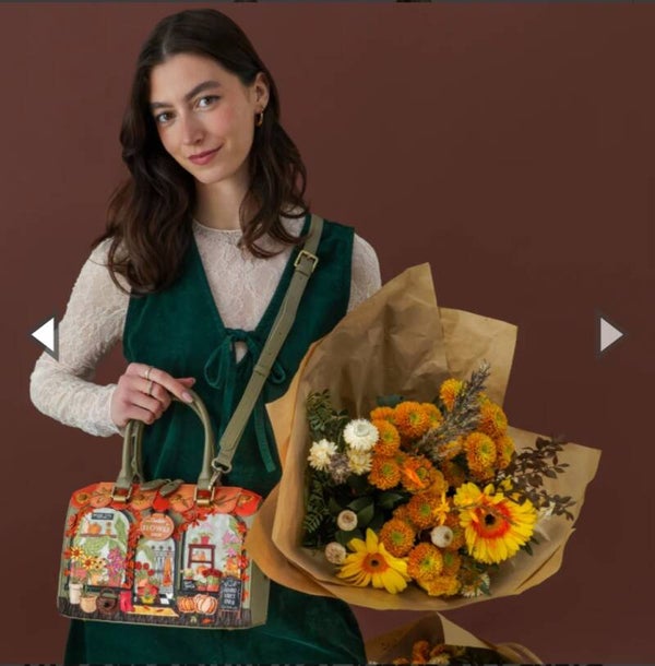 Speedy bowler | Flower Shop Amber Edition | Vendula London