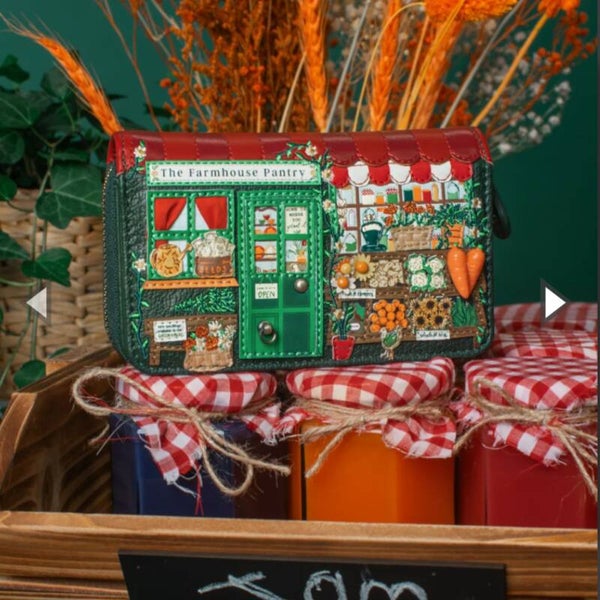 Medium ziparound wallet | Farmhouse Pantry | Vendula London